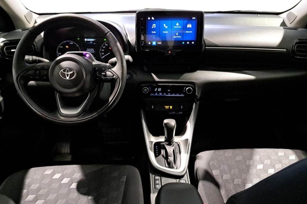 TOYOTA YARIS 2026