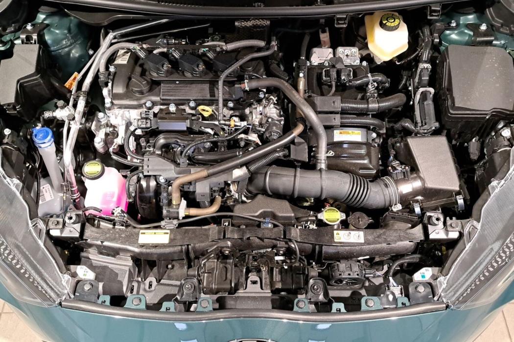 TOYOTA YARIS 2026