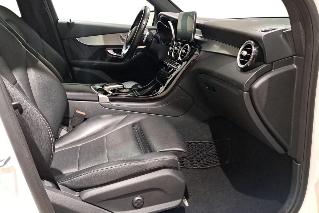 MERCEDES-BENZ GLC 2016