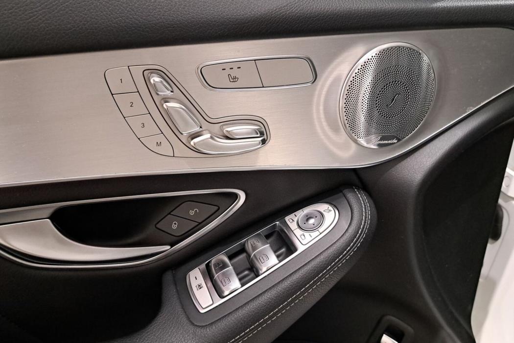 MERCEDES-BENZ GLC 2016