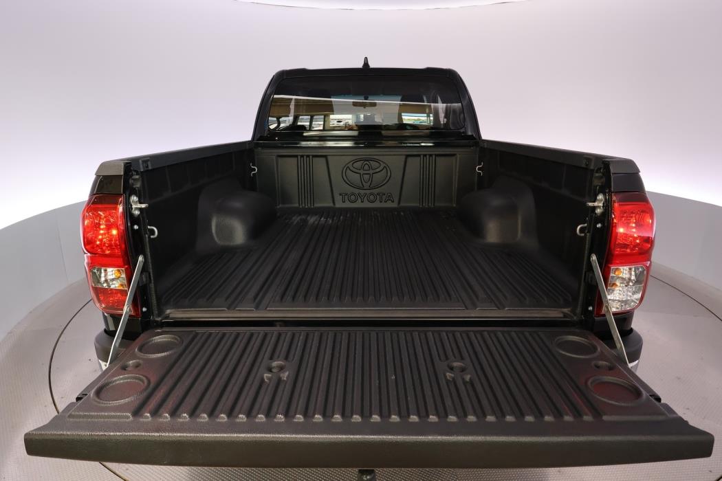 TOYOTA Hilux 2022
