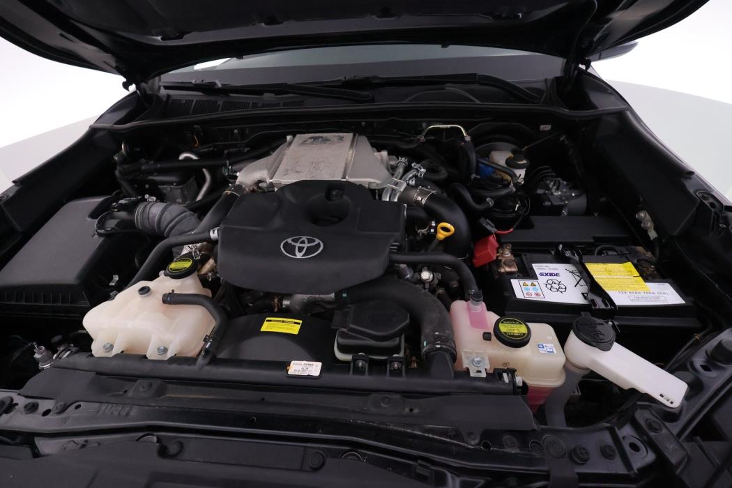 TOYOTA Hilux 2022