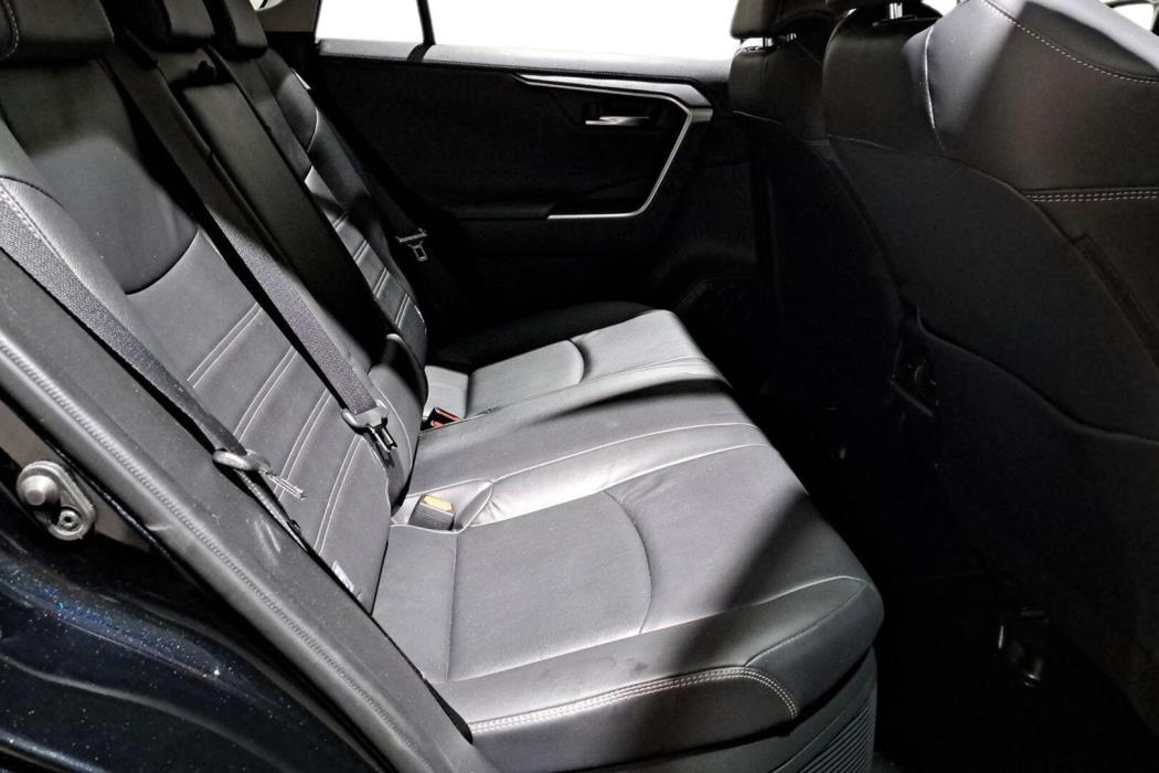 TOYOTA RAV4 2019