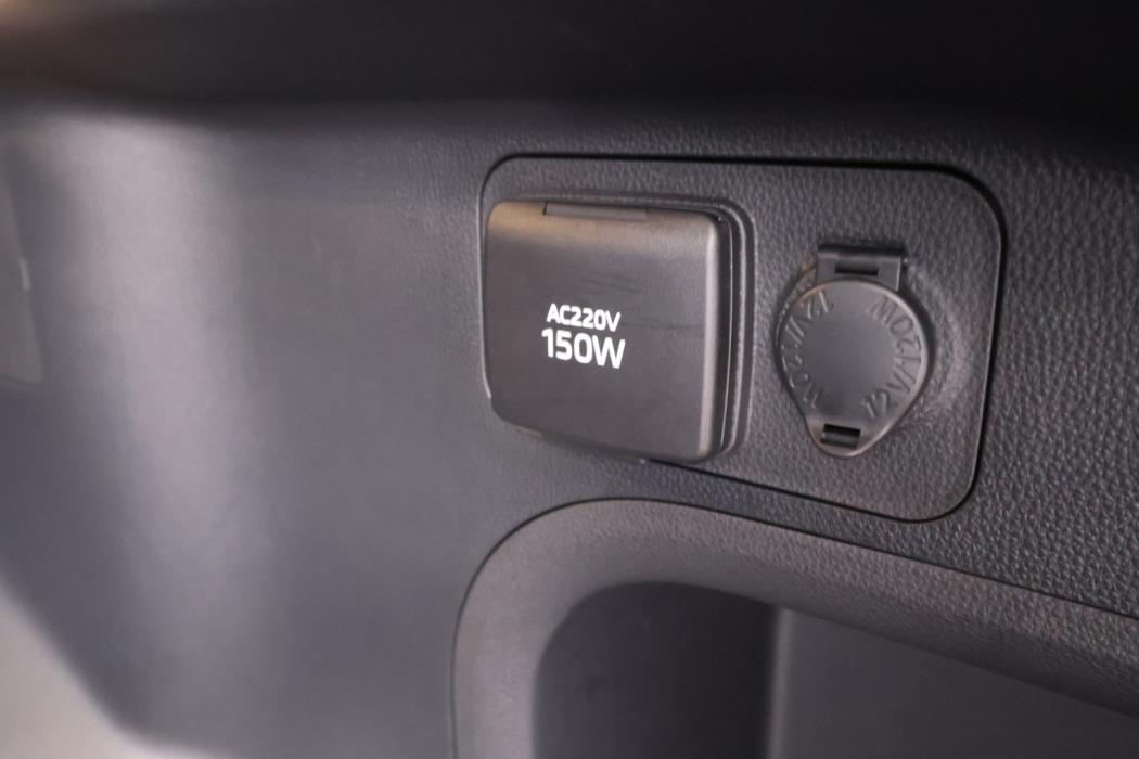 TOYOTA RAV4 PLUG-IN 2023