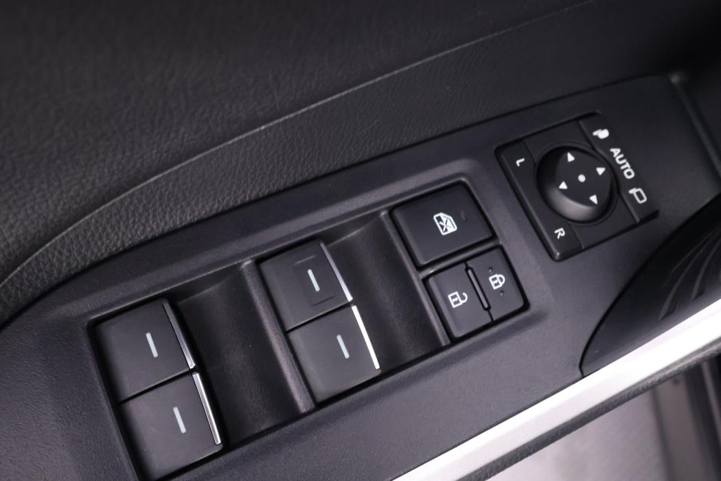 TOYOTA RAV4 PLUG-IN 2023