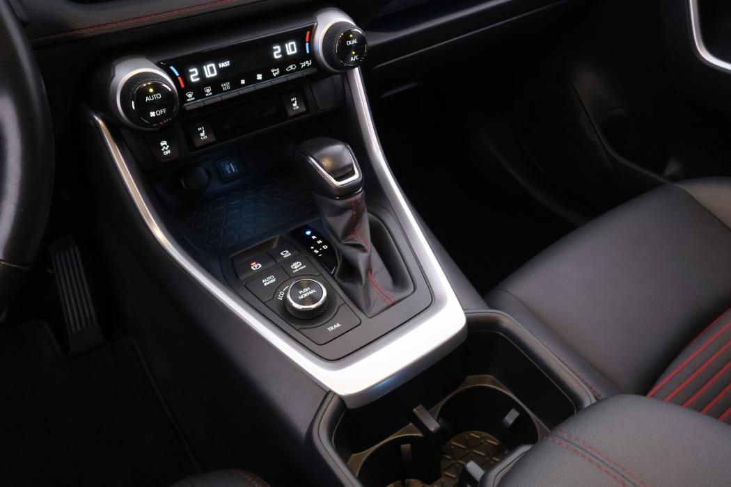 TOYOTA RAV4 PLUG-IN 2023