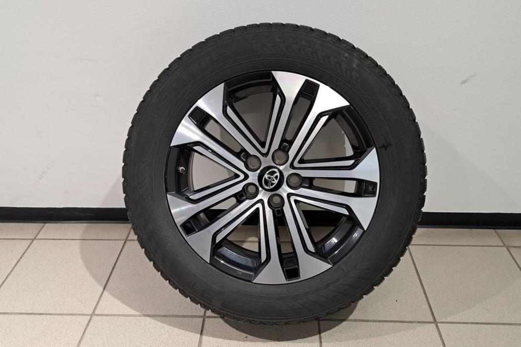 TOYOTA RAV4 Plug-in 2025