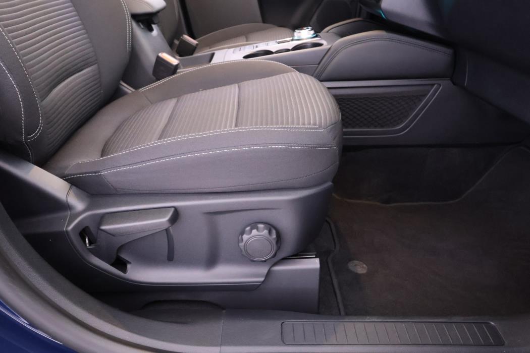 FORD KUGA 2021