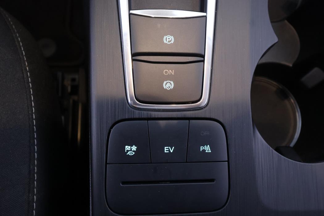 FORD KUGA 2021