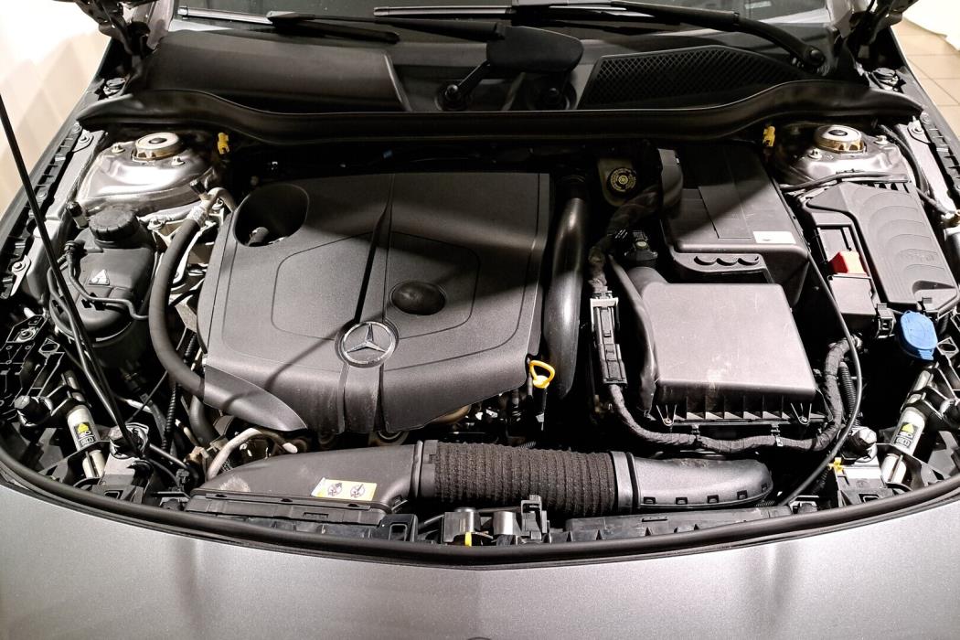 MERCEDES-BENZ CLA 2014