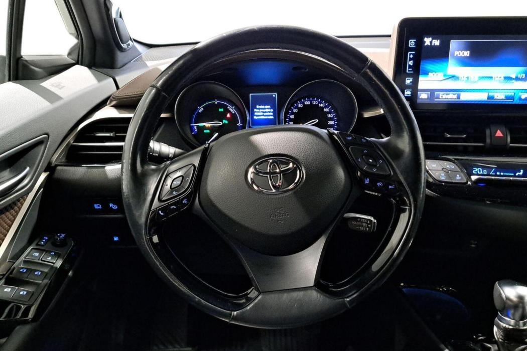 TOYOTA C-HR 2018