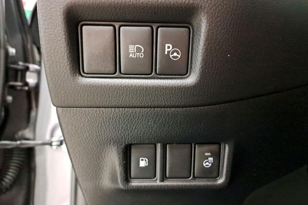 TOYOTA C-HR 2018