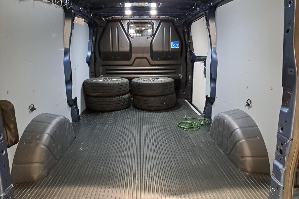 FORD Transit Custom 2025