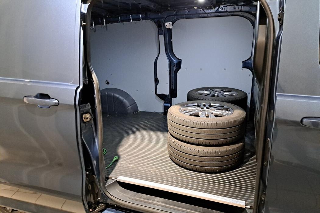 FORD Transit Custom 2025