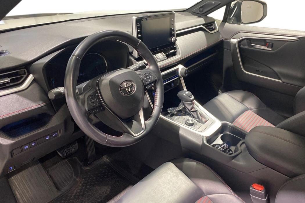 TOYOTA RAV4 2020