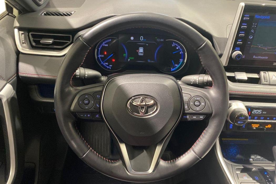 TOYOTA RAV4 2020