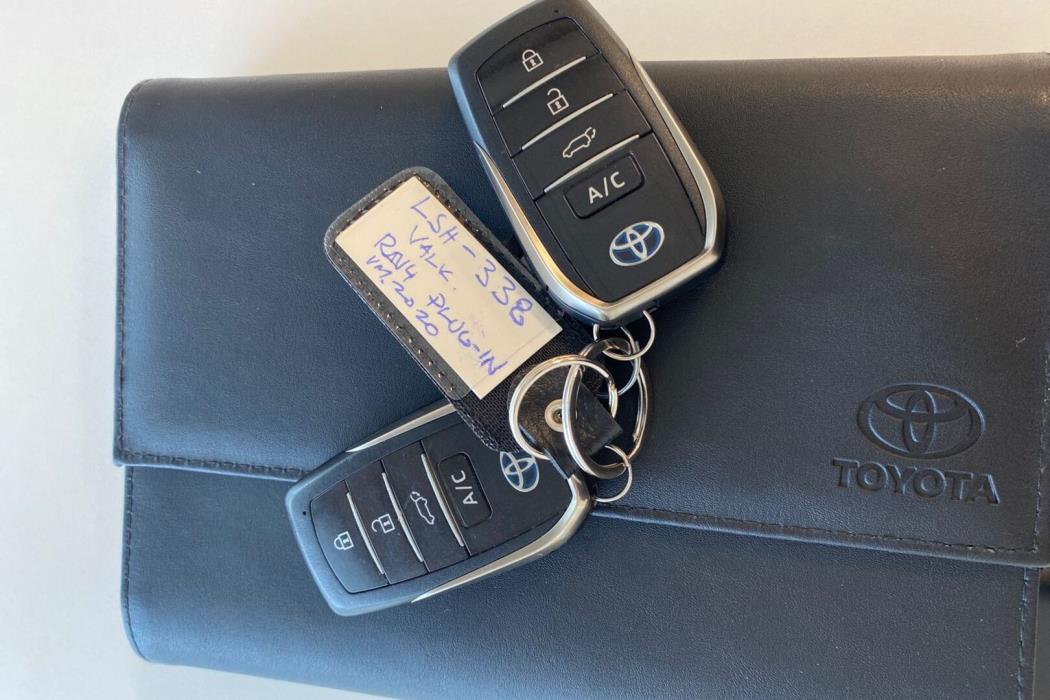 TOYOTA RAV4 2020