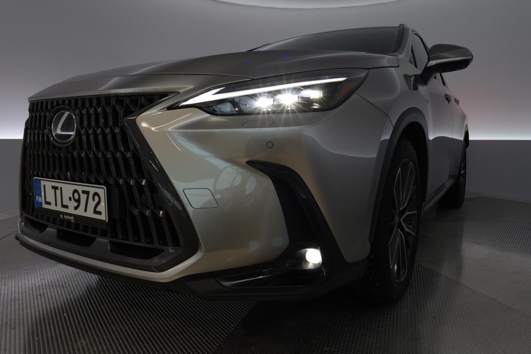 LEXUS NX 2023