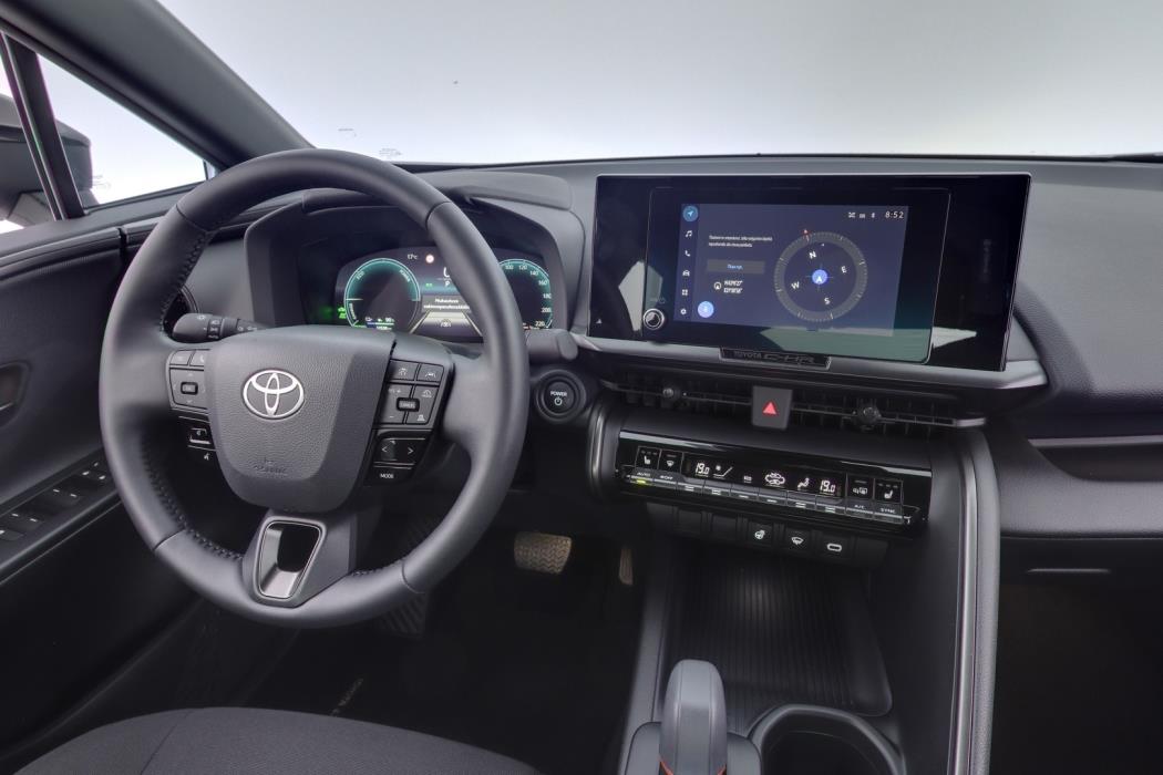 TOYOTA C-HR 2025