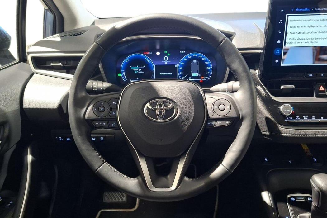 TOYOTA Corolla 2024