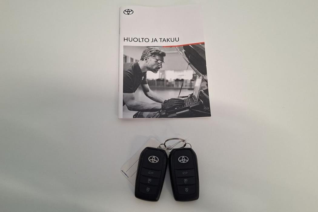 TOYOTA Corolla 2024