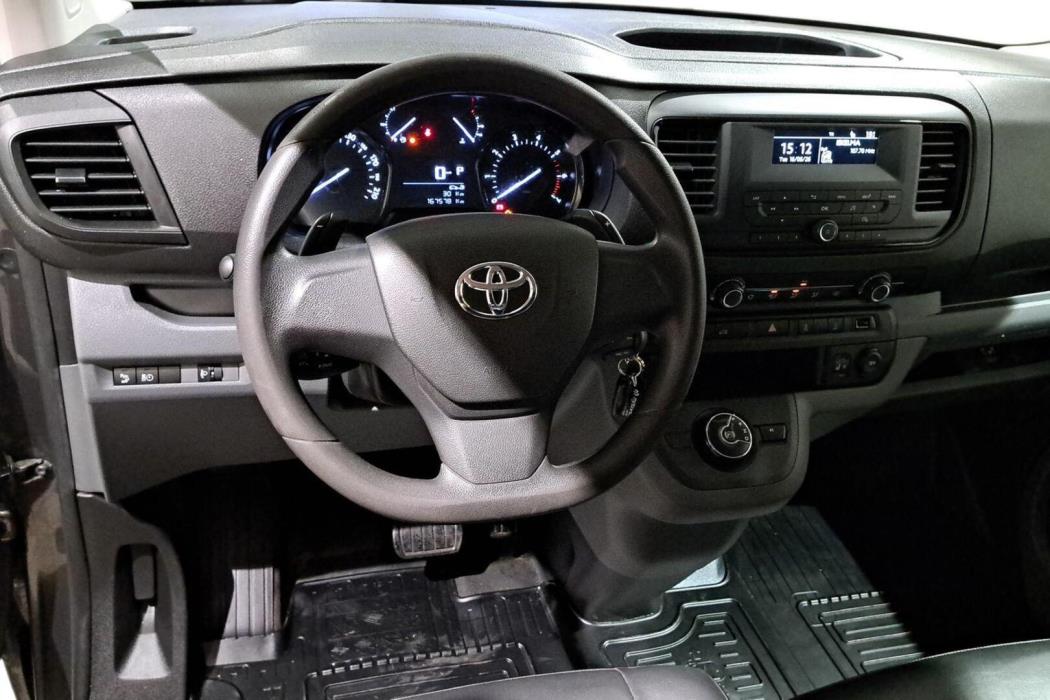 TOYOTA Proace 2020