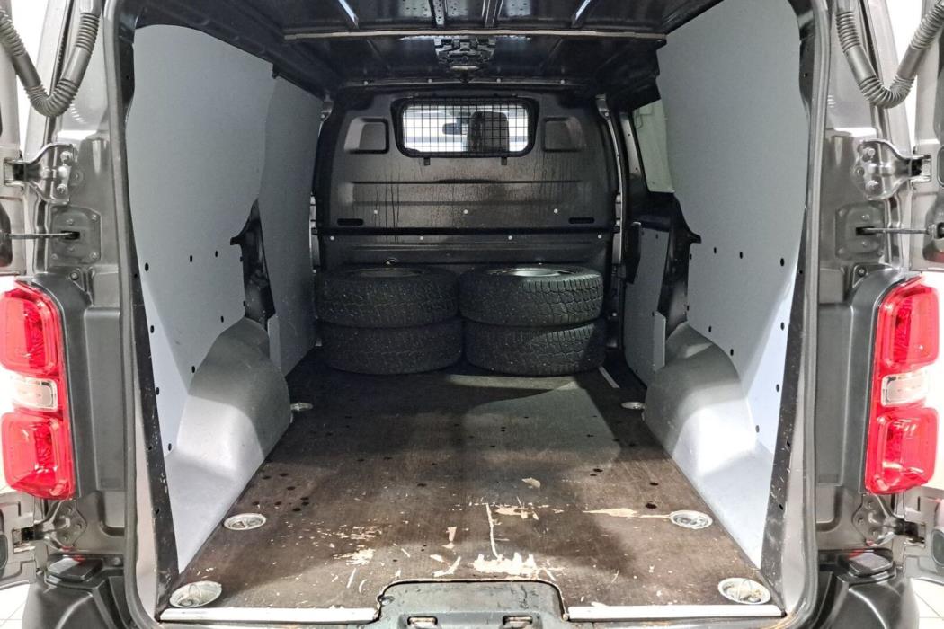 TOYOTA Proace 2020