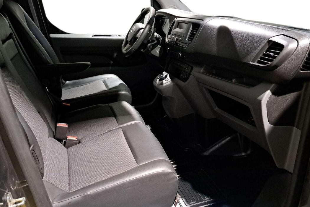 TOYOTA Proace 2020