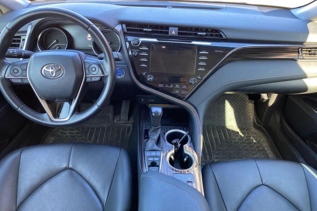 TOYOTA Camry 2020