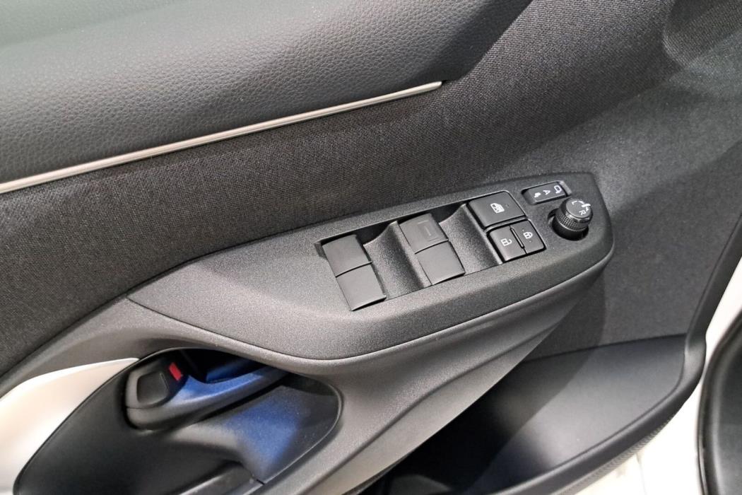 TOYOTA Yaris 2022