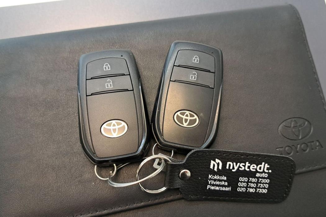 TOYOTA Yaris 2022