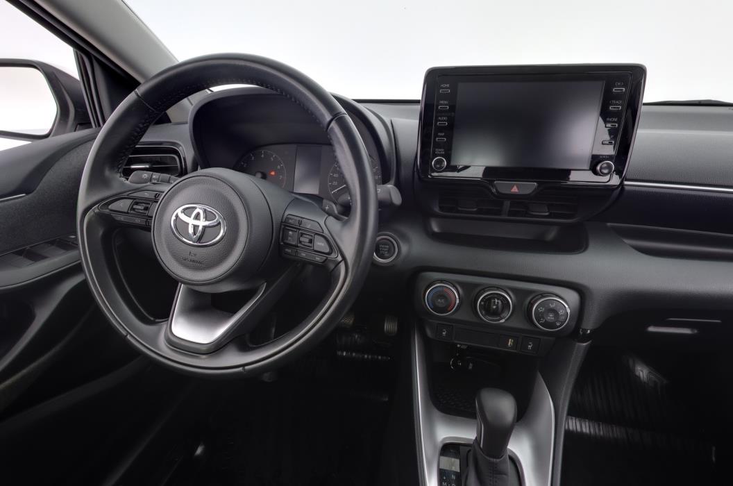 TOYOTA YARIS 2021