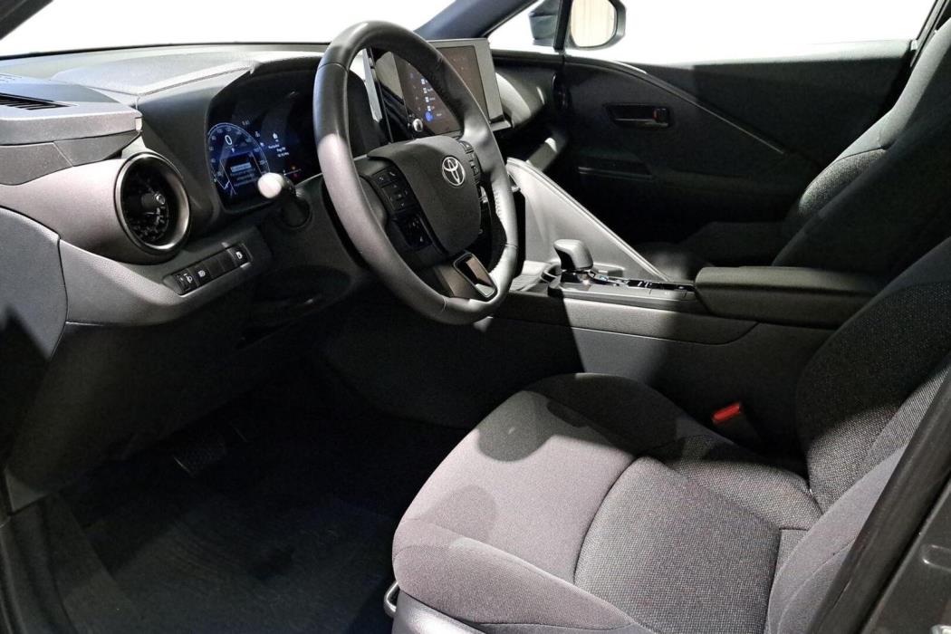 TOYOTA C-HR 2024