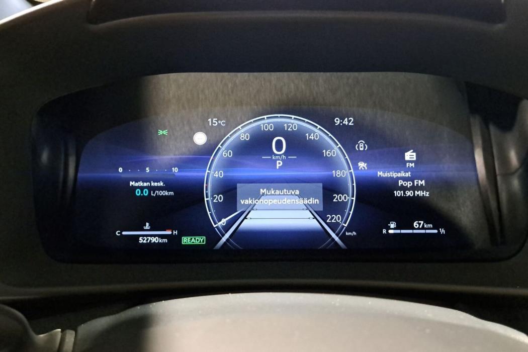 TOYOTA C-HR 2024