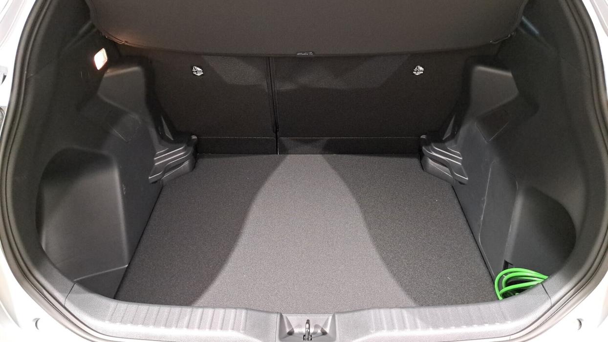 TOYOTA Yaris Cross 2025