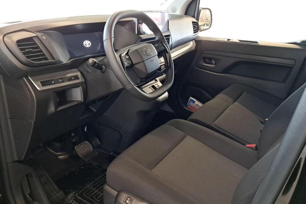 TOYOTA PROACE 2026