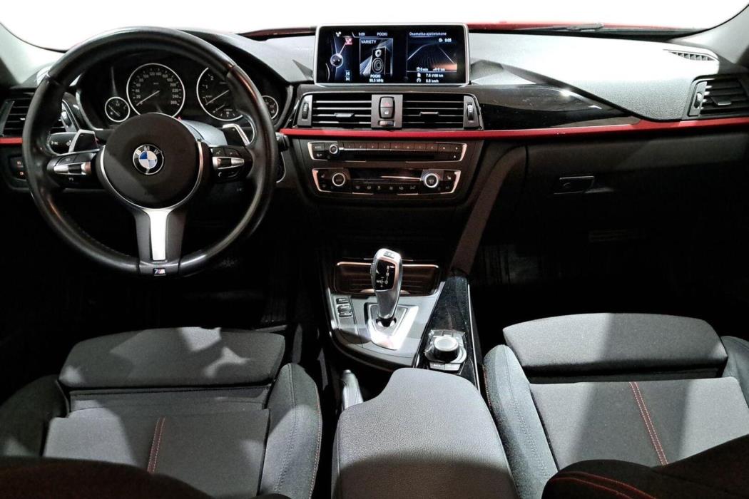 BMW 320 2015