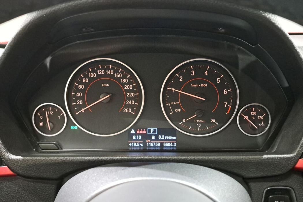 BMW 320 2015