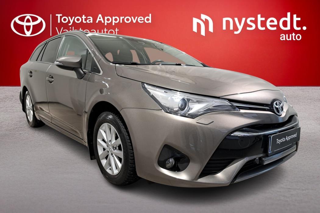 TOYOTA Avensis 2018
