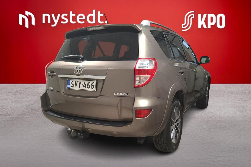 TOYOTA RAV4 2010