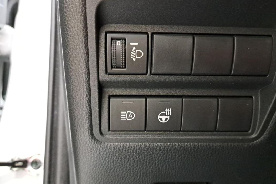 TOYOTA Yaris 2021