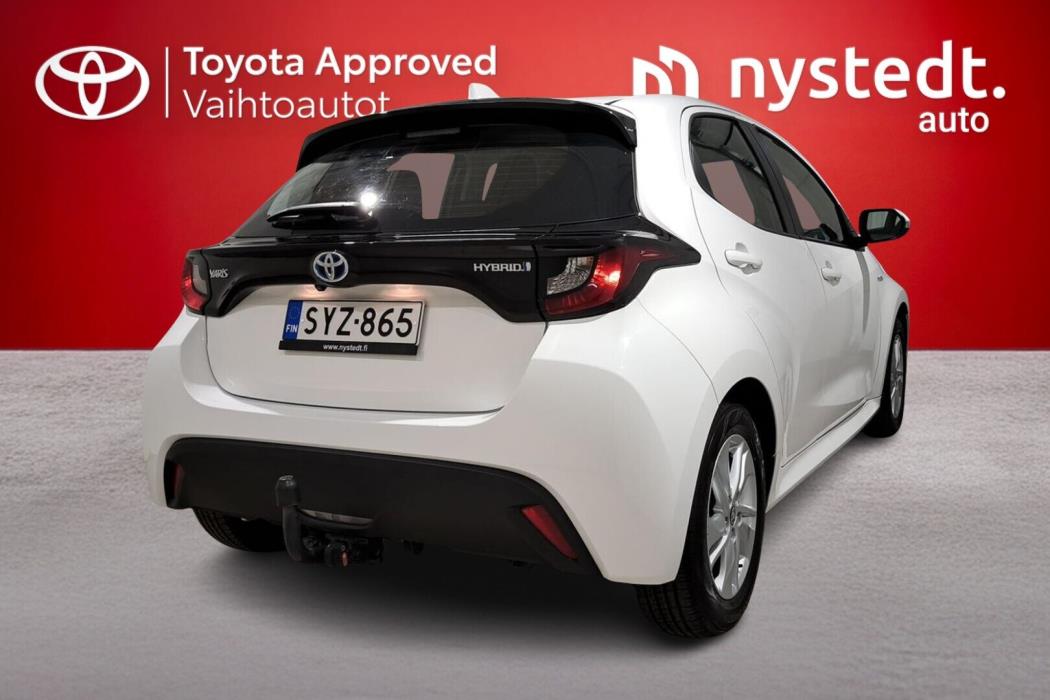 TOYOTA Yaris 2021