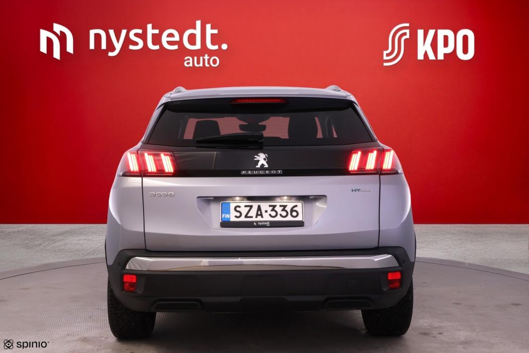 PEUGEOT 3008 2021