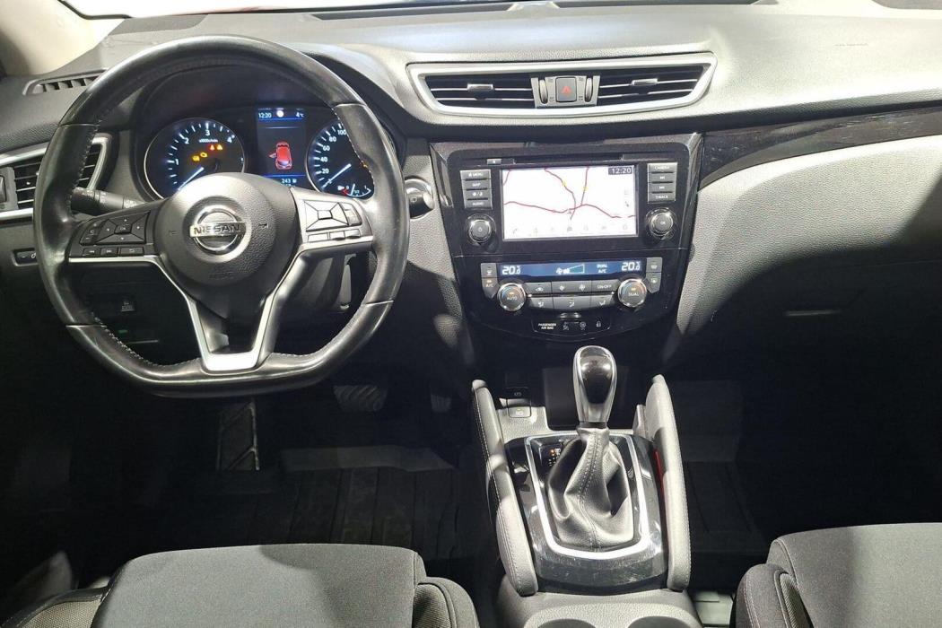 NISSAN Qashqai 2020