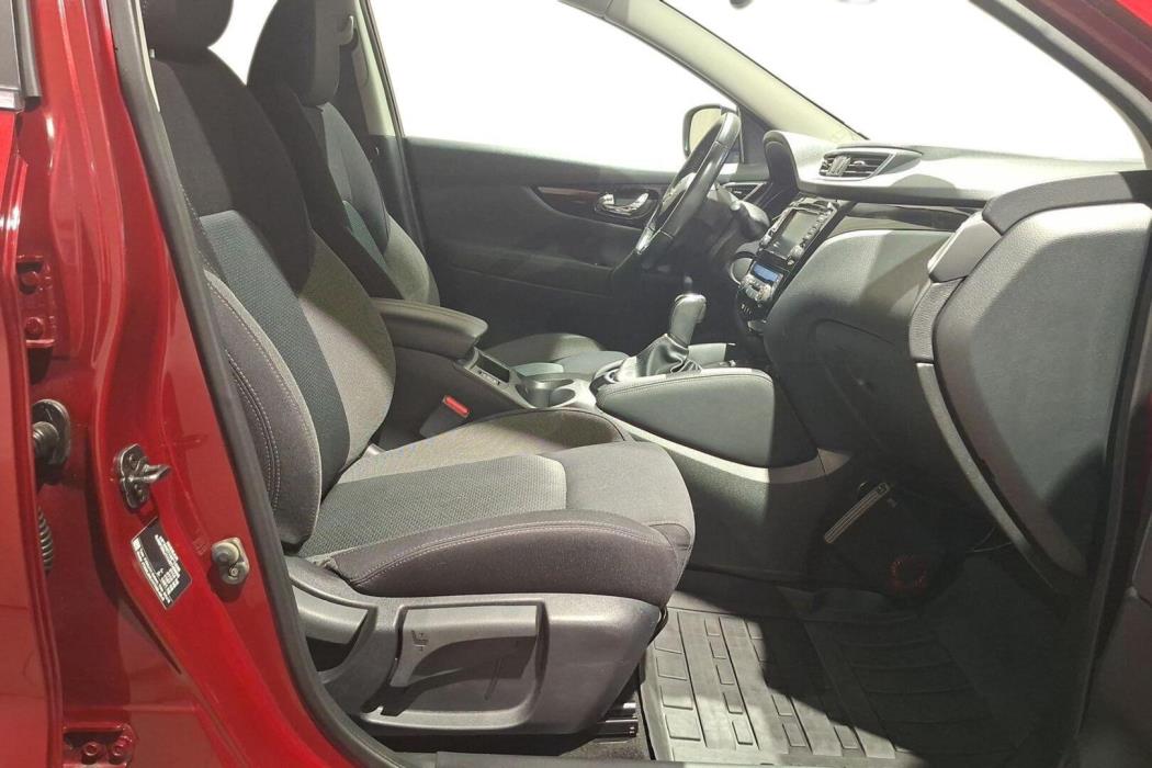 NISSAN Qashqai 2020