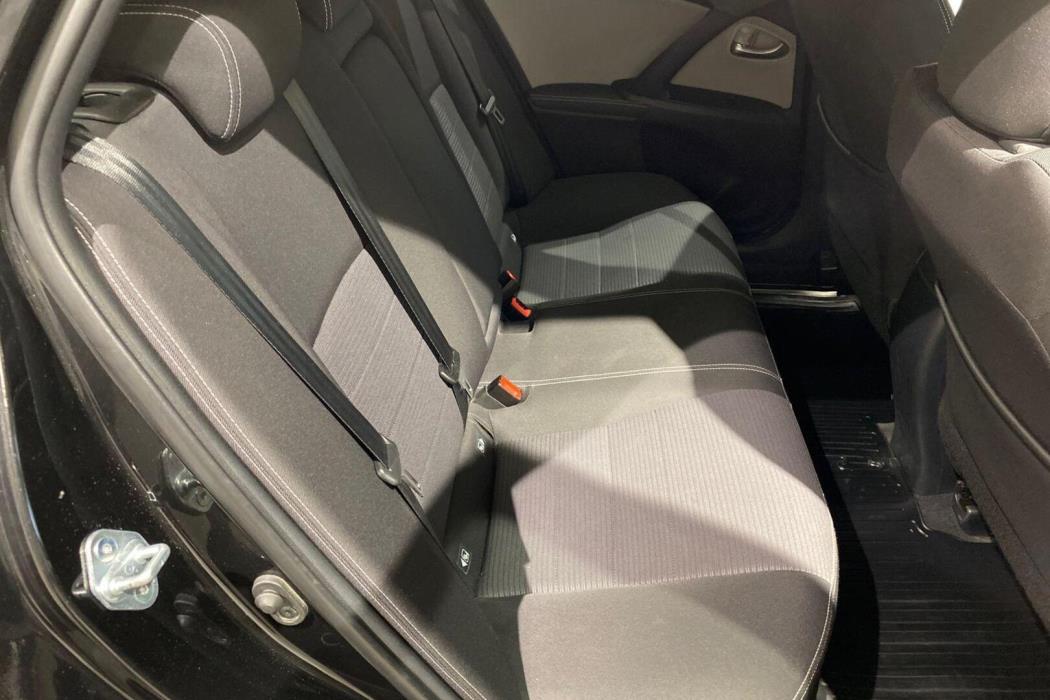 TOYOTA Avensis 2017