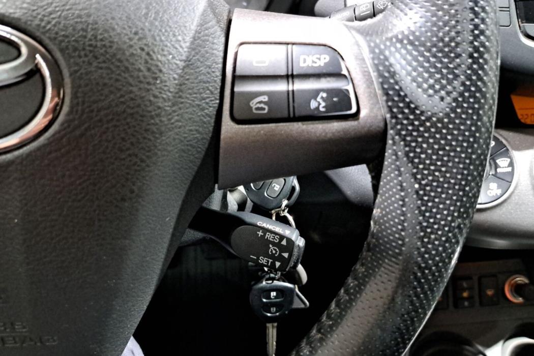 TOYOTA RAV4 2010