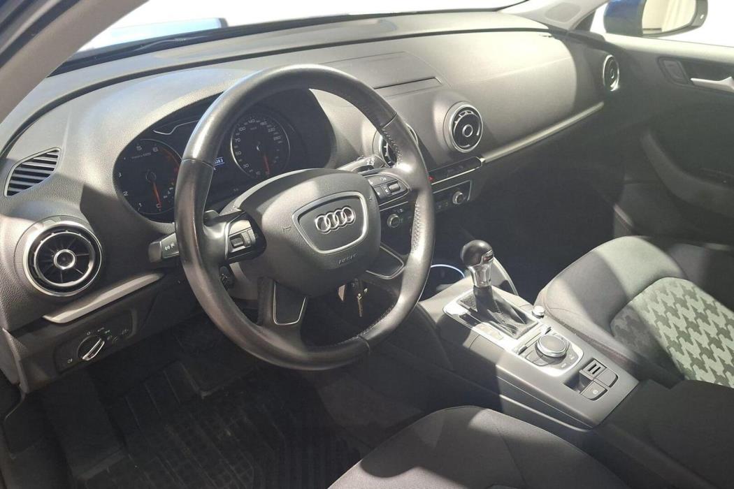 AUDI A3 2014