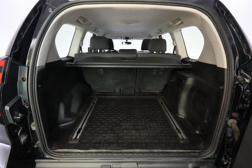 TOYOTA Land Cruiser 2019