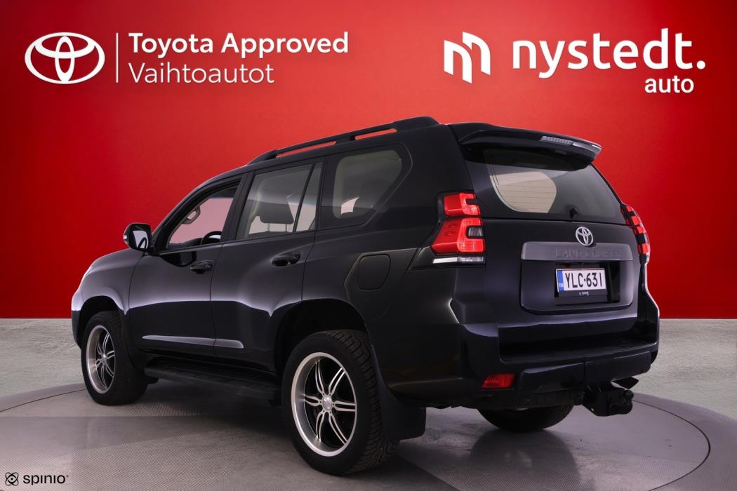 TOYOTA Land Cruiser 2019